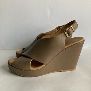 Garnet hill made in Italy wedges/Shoes